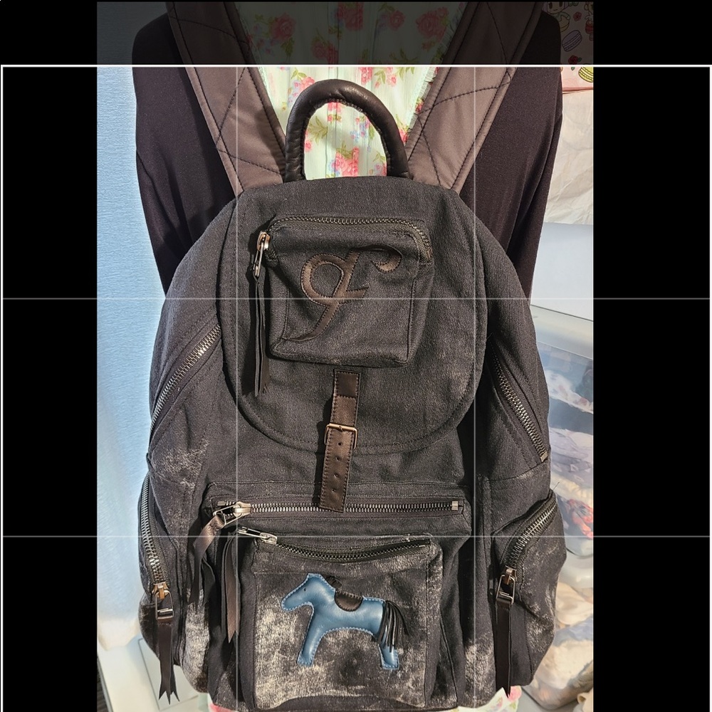 Gorgeous Backpack 🎒